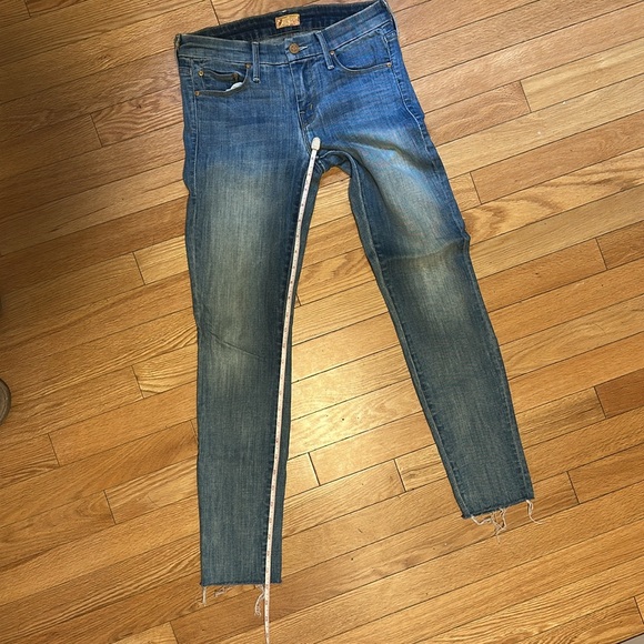 Mother looker ankle fray jeans. - Picture 8 of 10